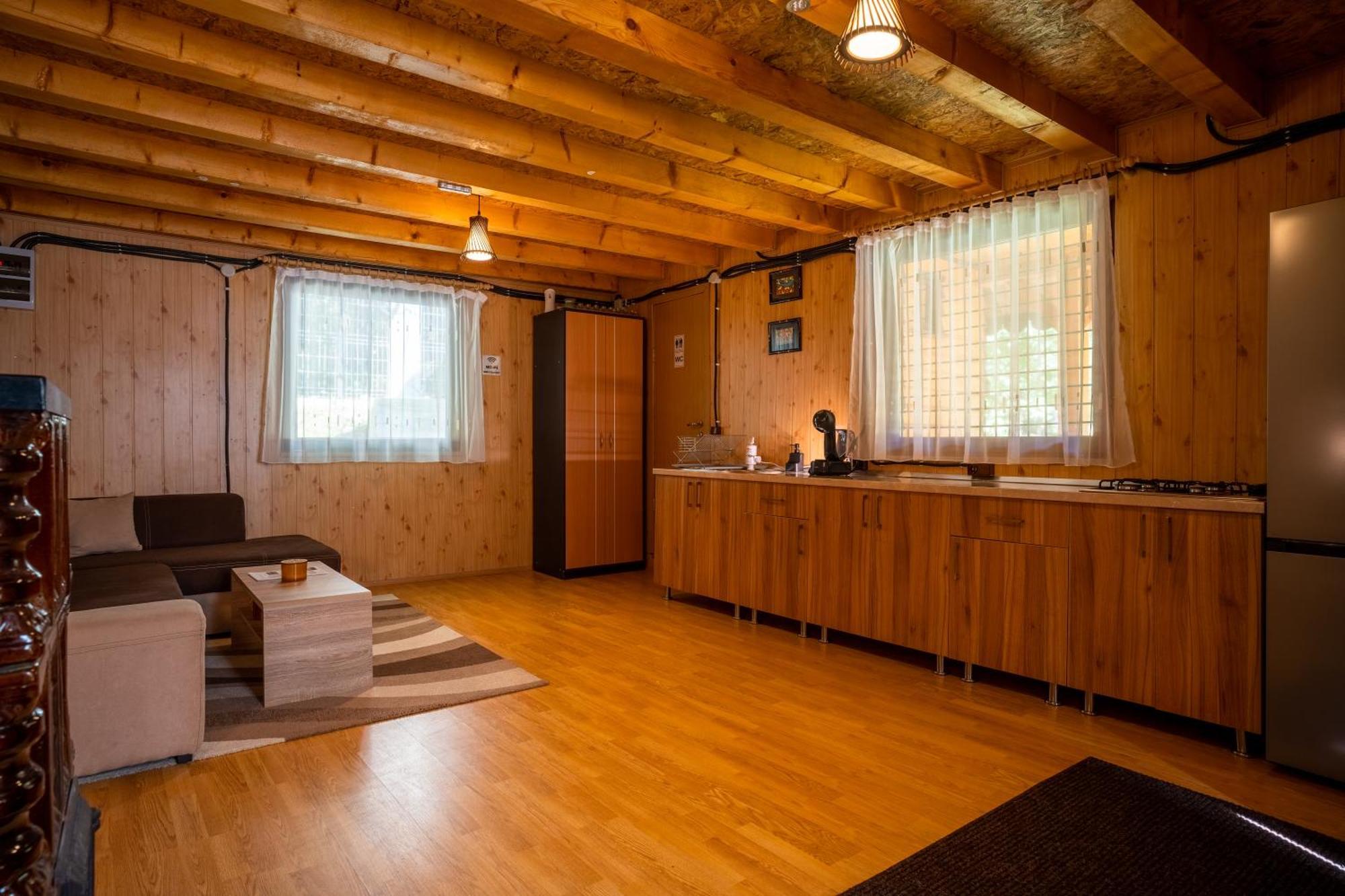 Woods Retreat Villa Malomvíz Kültér fotó