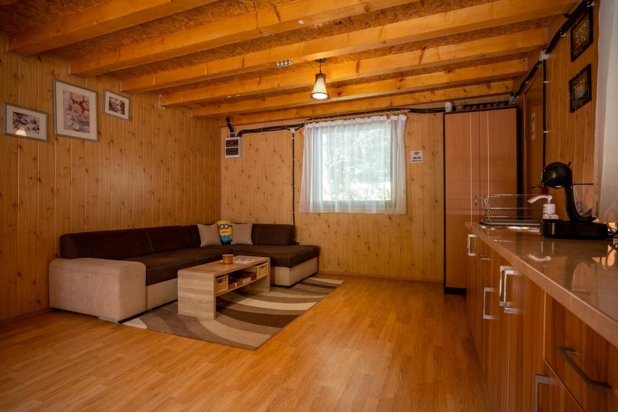 Woods Retreat Villa Malomvíz Kültér fotó
