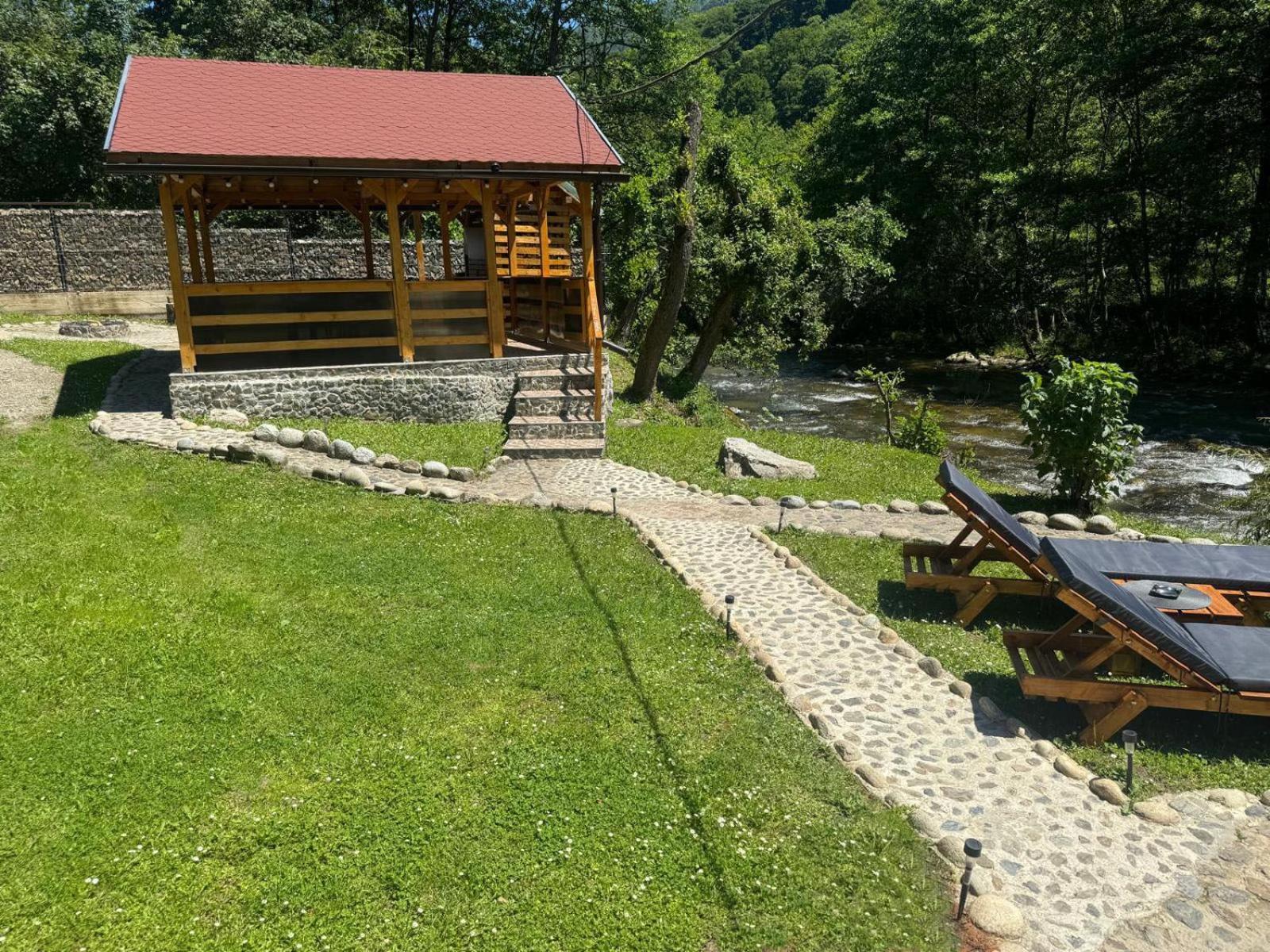 Woods Retreat Villa Malomvíz Kültér fotó